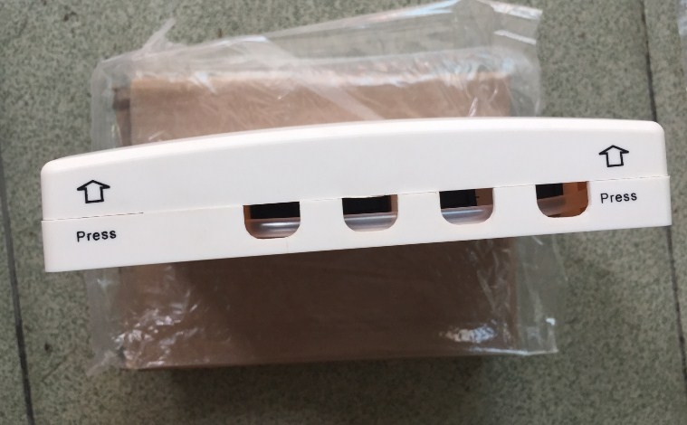 Hộp Phối Quang SC FTTH ODF 4 core OTB-C04-FTTH