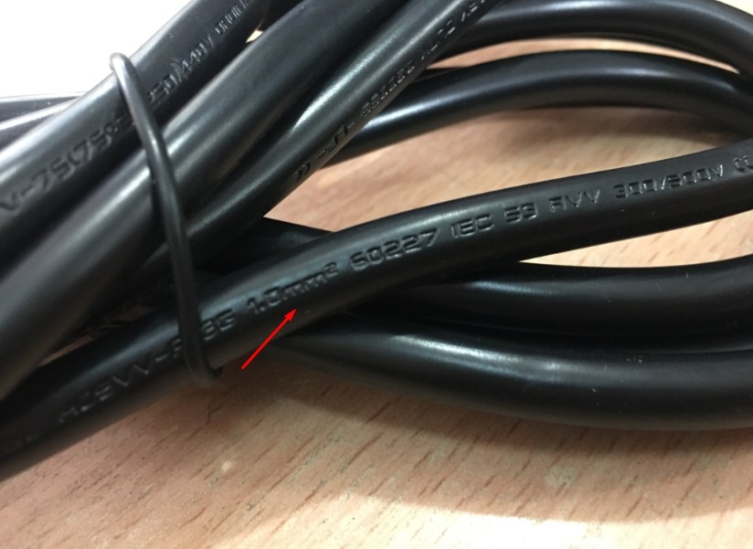Dây Nguồn Chính Hãng Cisco 37-1157-01 PM WS-002 PUMING VOLEX VSCC15 NEMA 5-15P To C15 AC Power Cord 10A 250V 3x1.0mm 18AWG Length 2.5M