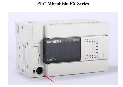 Cáp Lập Trình XBTZG9775 Cable 3M For Màn Hình XBTGT/GK Touch Screen HMI Schneider XBTZG9775 Với PLC Mitsubishi FX Series Communication RS422