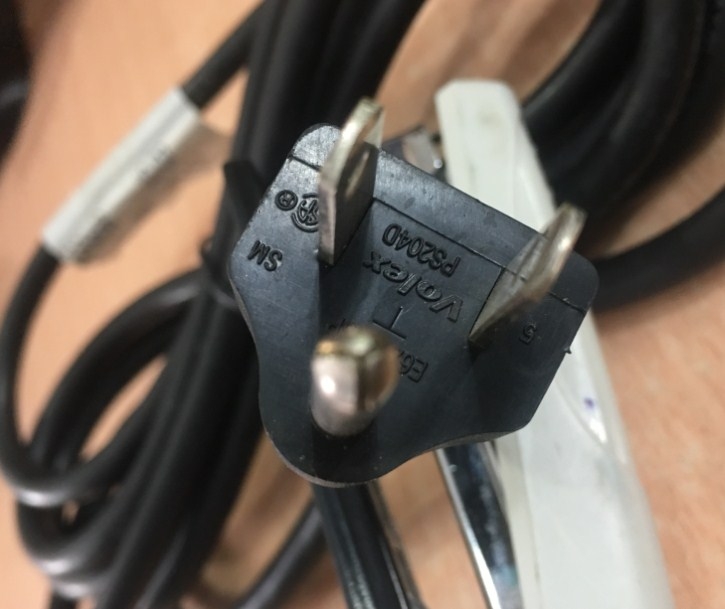 Dây Nguồn VOLEX PS204 V1625 NEMA 5-15P to C13 AC Power Cord 10A 125V 3X0.824mm² 18AWG Length 2.5M