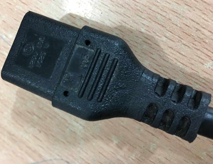 Dây Nguồn NORTHWIRE L004 L002 NEMA 5-15P to C13 AC Power Cord 13A 125V 3x1.31mm 16AWG Length 2.4M