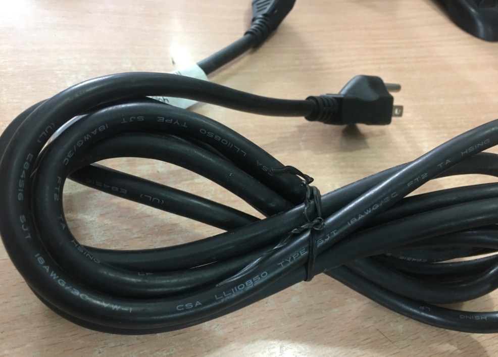 Dây Nguồn VOLEX PS204 V1625 NEMA 5-15P to C13 AC Power Cord 10A 125V 3X0.824mm² 18AWG Length 2.5M