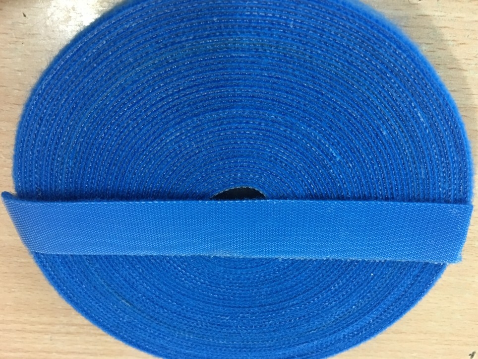 Băng Cuộn Bó Cáp VELCRO BRAND ONE-WRA Roll WRAP TAPE YARD ROLL 15mm x 5m Blue For Fiber Optic Network Ethernet Patch Cord Cable Dài 5M