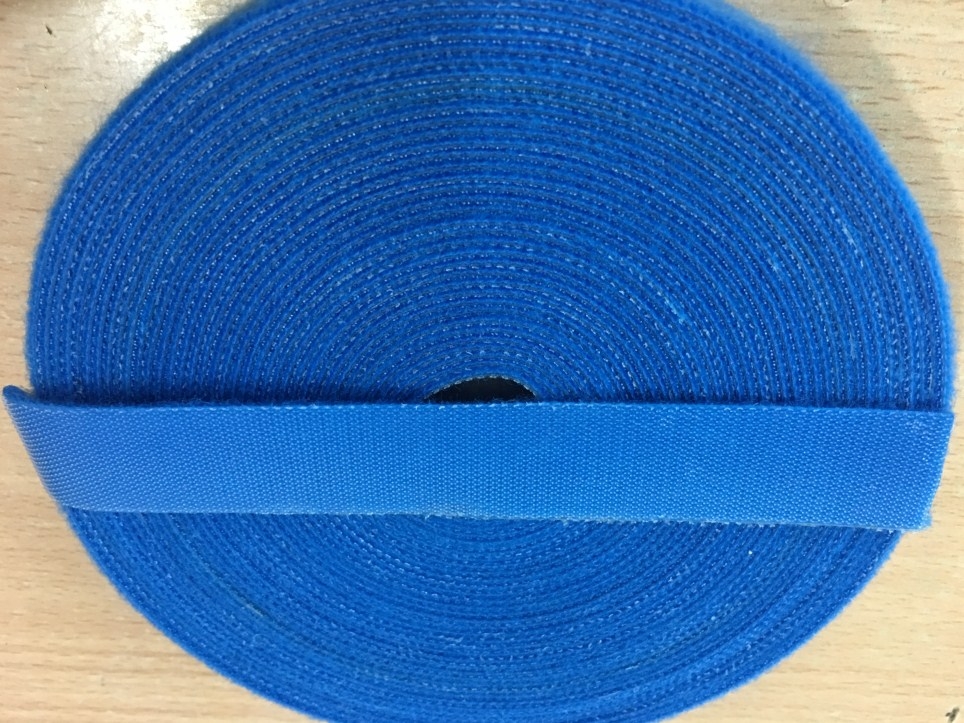 Băng Cuộn Bó Cáp VELCRO BRAND ONE-WRA Roll WRAP TAPE YARD ROLL 15mm x 5m Blue For Fiber Optic Network Ethernet Patch Cord Cable Dài 5M