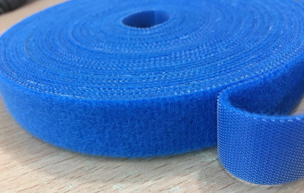 Băng Cuộn Bó Cáp VELCRO BRAND ONE-WRA Roll WRAP TAPE YARD ROLL 15mm x 5m Blue For Fiber Optic Network Ethernet Patch Cord Cable Dài 5M