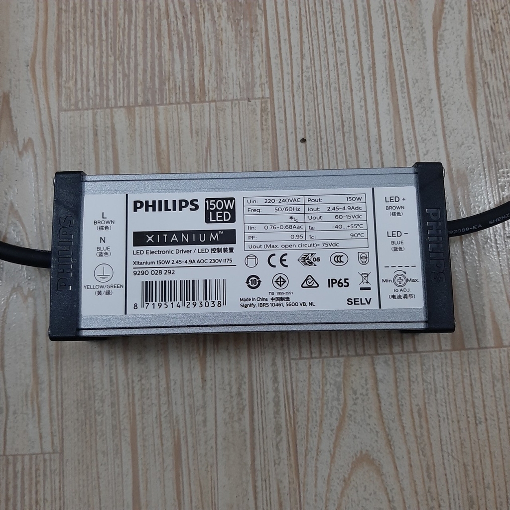 Bộ nguồn Driver LED Philips AOC Xitannium 150W Diming 1 công suất