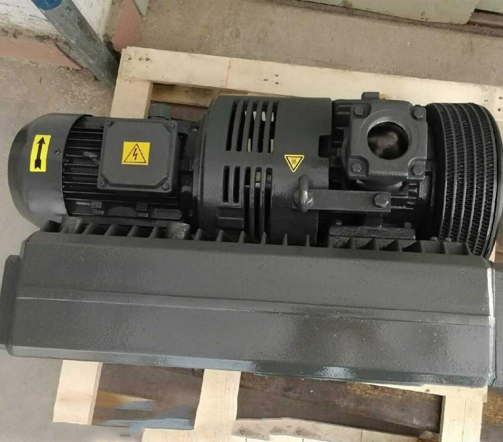 Bơm hút chân không vòng dầu Busch R5 RA 0160 D