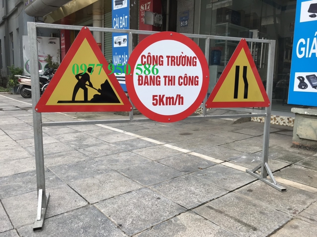 Biển báo công trường đang thi công 5km/h, Sản xuất giá rẻ nhất tại hà Nội