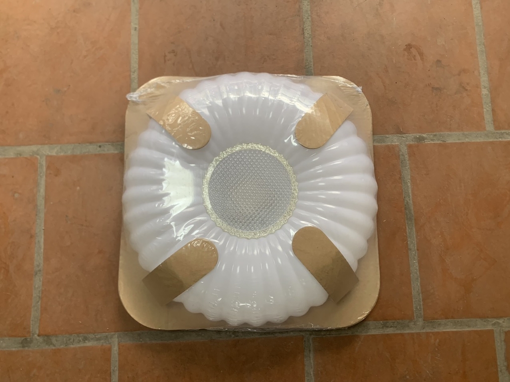 Đèn ốp trần trang trí hình bông hoa