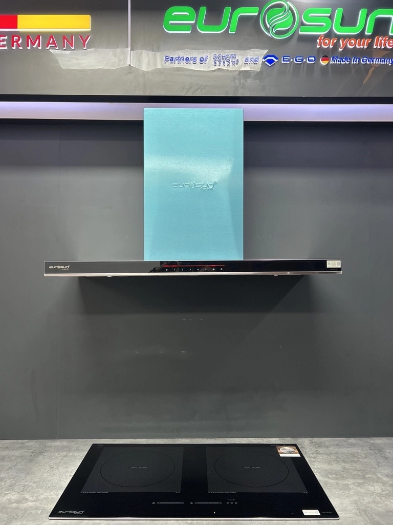 chu-de-32-bep-dien-tu-va-yeu-to-tham-my-lam-the-nao-de-bien-bep-dien-tu-thanh-di