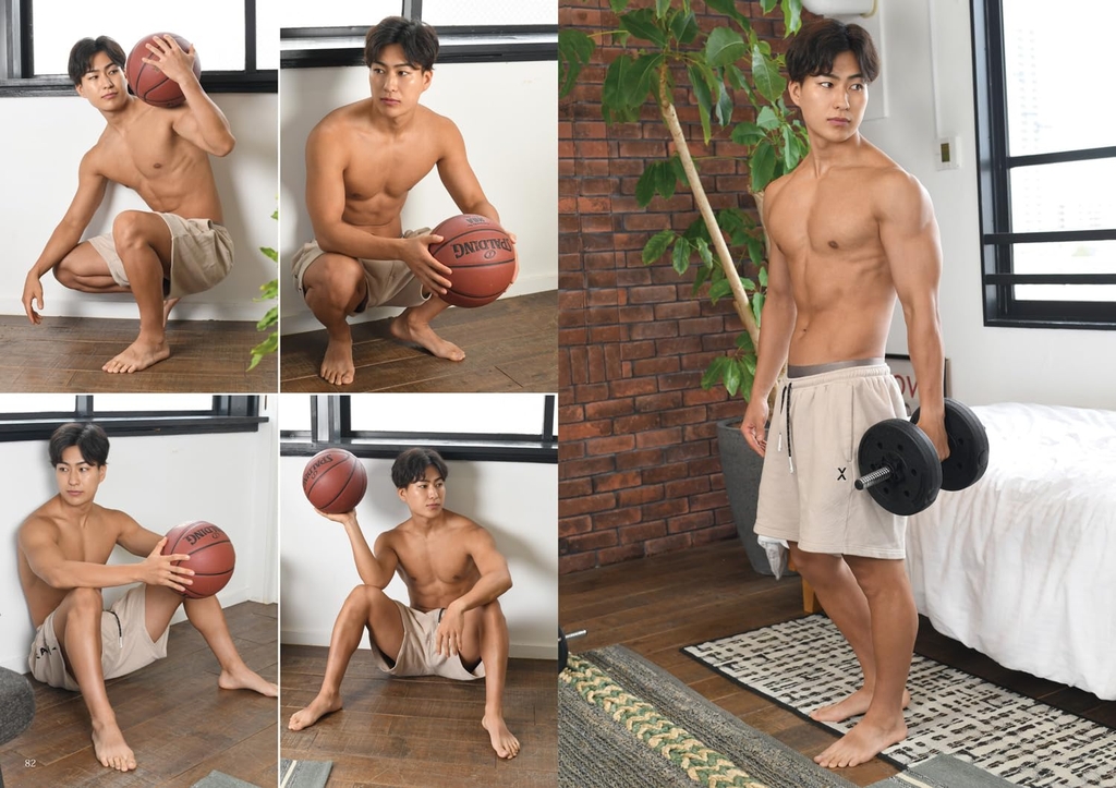 Muscular male pose catalog