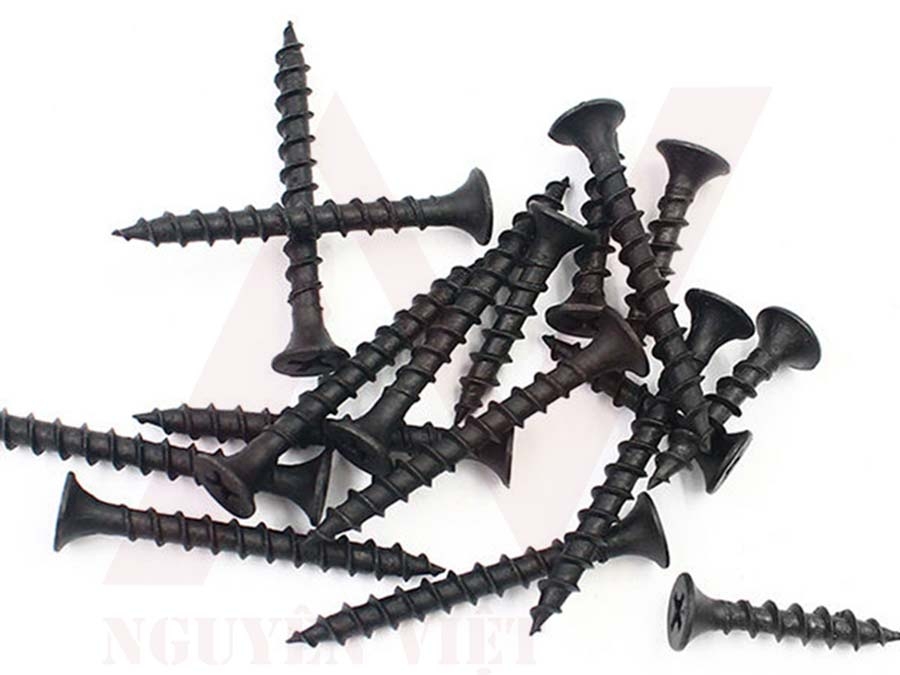 Vít đen thường có giá cao hơn các loại vít gỗ si vàng