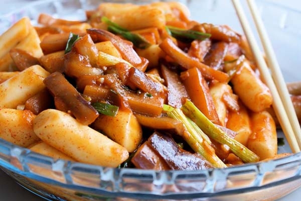 nguoi-han-quoc-don-nhan-cuoc-cach-mang-thuan-chay