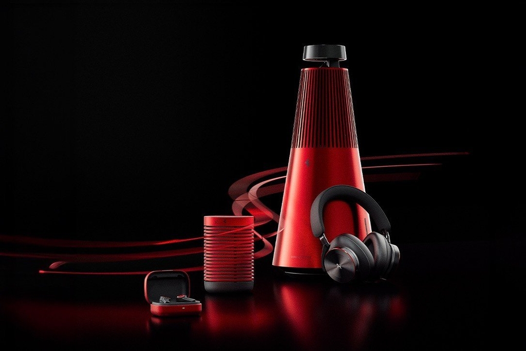 B&O Ferrari Edition 2023 : Bộ sưu tập loa và tai nghe giới hạn mới của hãng Bang & Olufsen