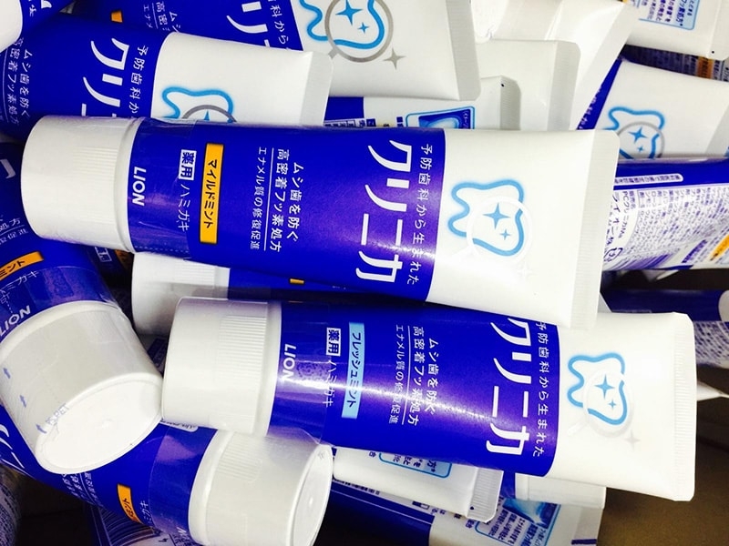 Kem đánh răng Lion ngừa sâu răng Clinica mint