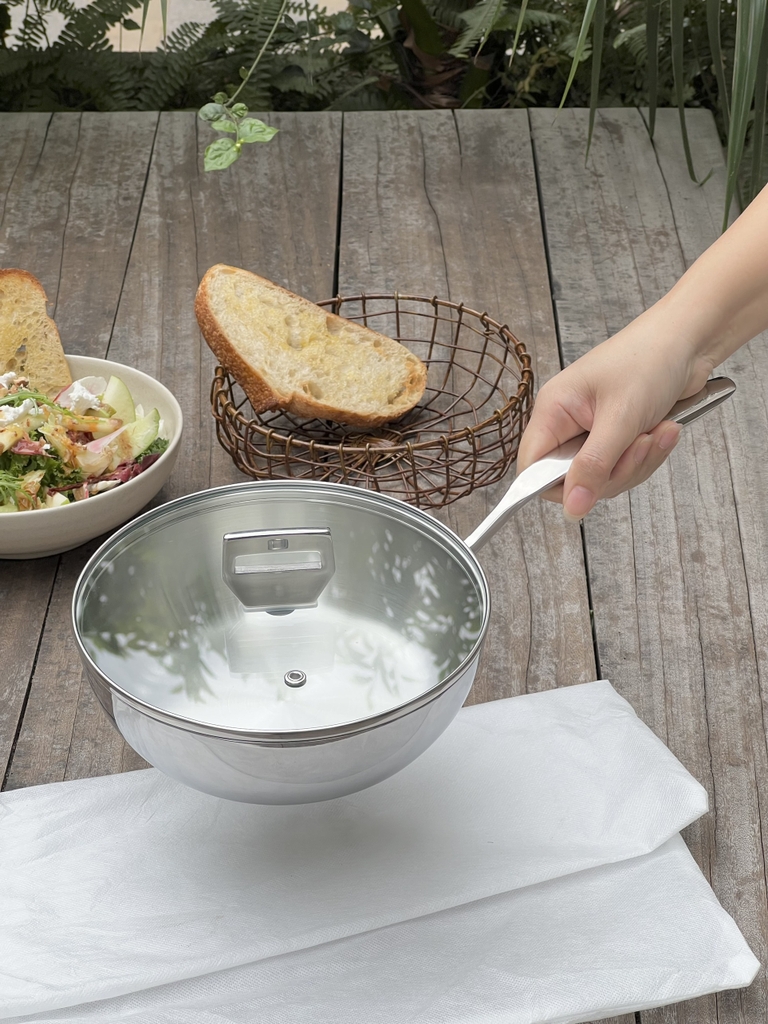 Chảo inox 316 liền khối 5-ply Premium Kaiyo -sâu lòng có vung kính 20cm