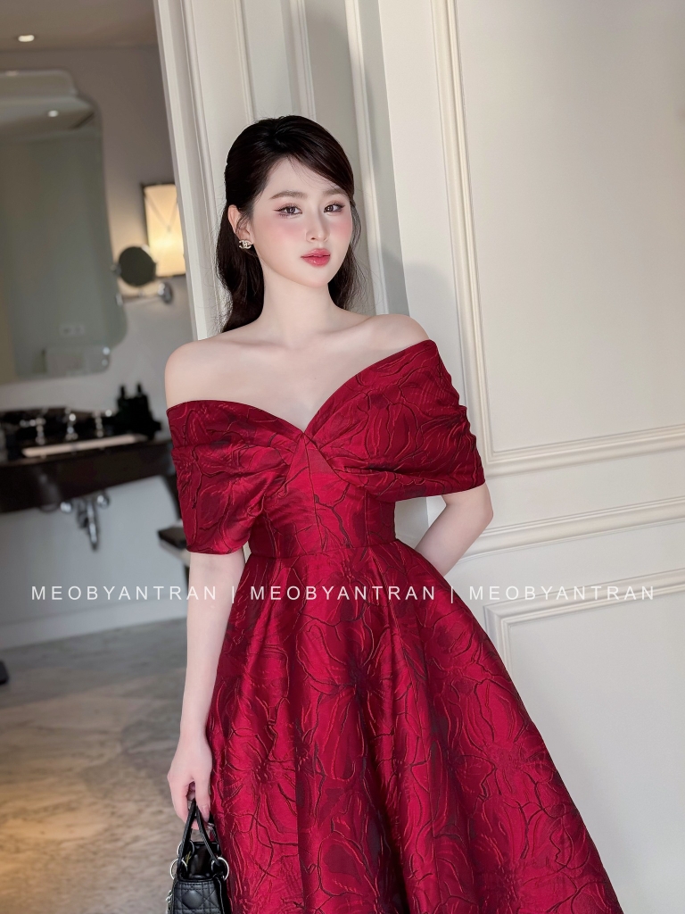 đầm xoè công chúa trễ vai