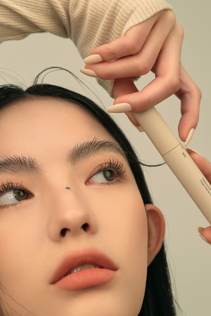 Mascara Định Hình Chân Mày 3CE Clear Eyebrow Fixer