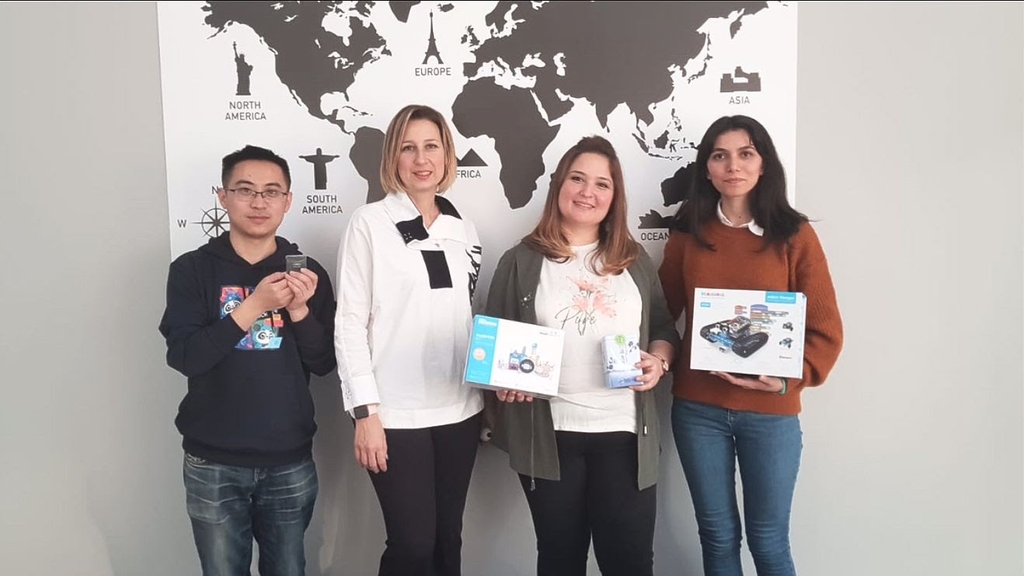 MAKEBLOCK VÀ CÁC HOẠT ĐỘNG XÃ HỘI Ở KHẮP NƠI TRÊN THẾ GIỚI