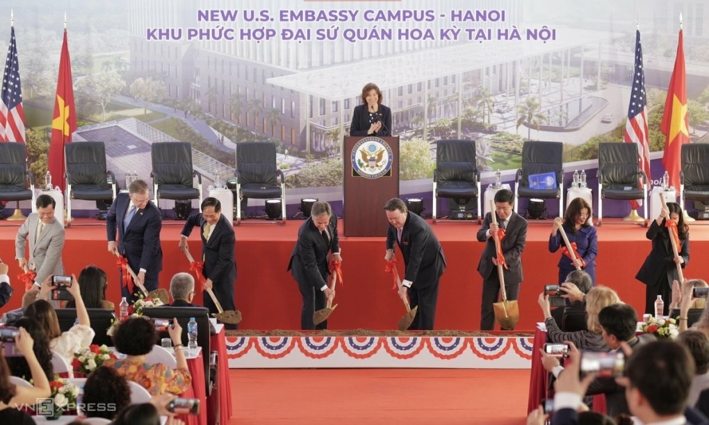 Ngoại trưởng Mỹ khởi công tòa đại sứ 1,2 tỷ USD tại Việt Nam