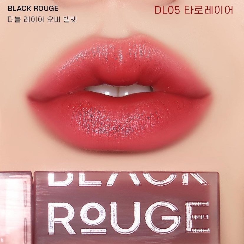 Black Rouge Double Layer Over Velvet