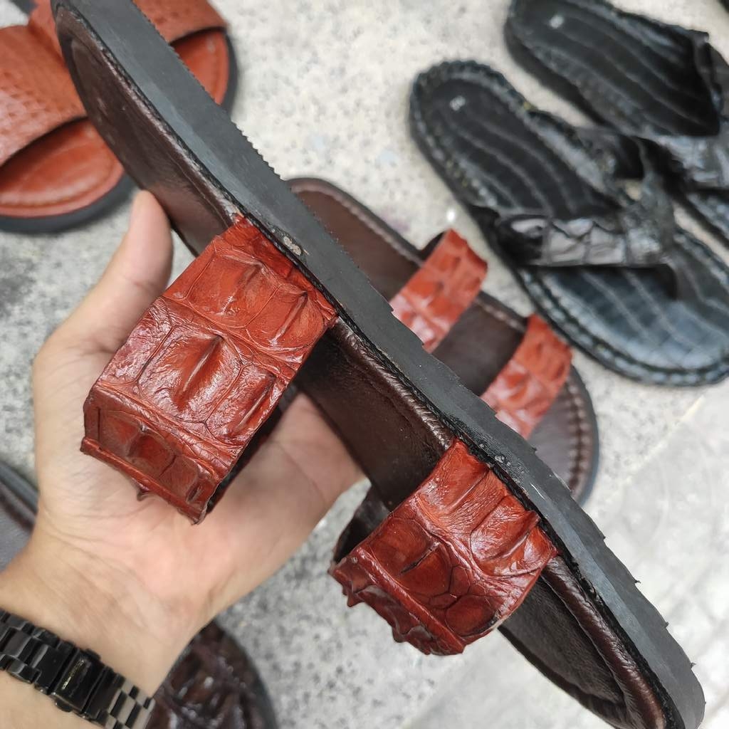 Dép 2 quai ngang GAI LƯNG CÁ SẤU SANG CHẢNH!