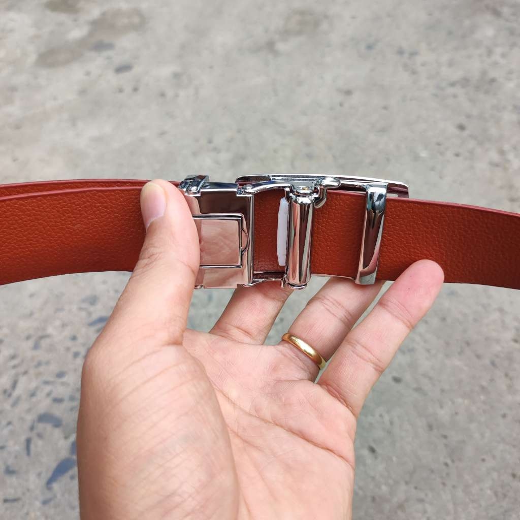 Nịt da Cá sấu - Dây liền hông rất dễ dùng! (mặt bạc)