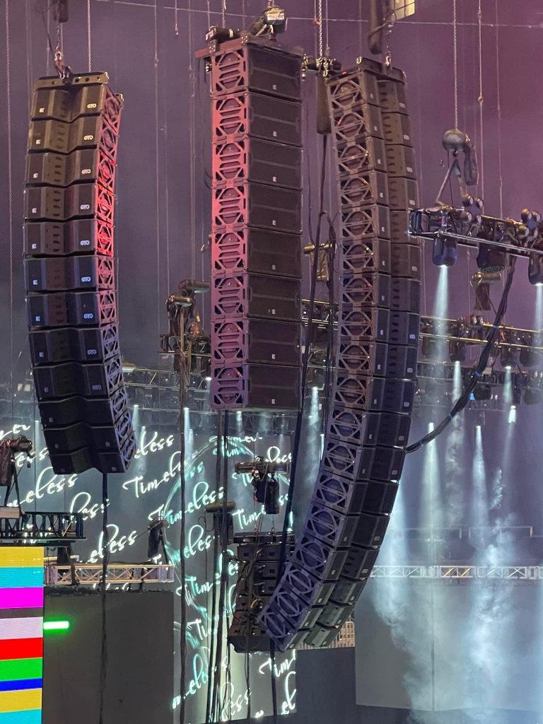 so-sanh-loa-active-va-passive