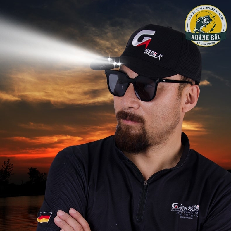Mũ Che Nắng Có Đèn Cảm Biển Guide
