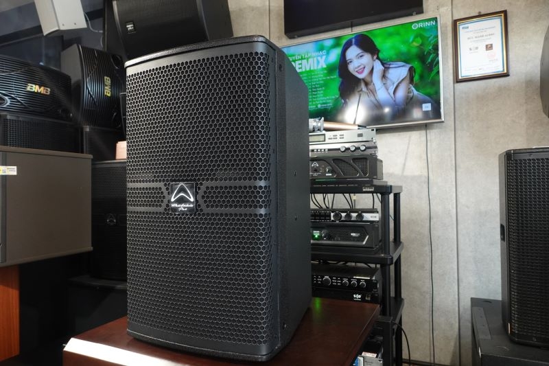 Loa karaoke Wharfedale Pro ANGLO 12