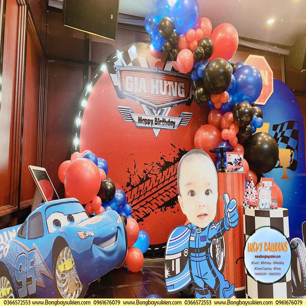 trang trí sinh nhật chủ đề ô tô