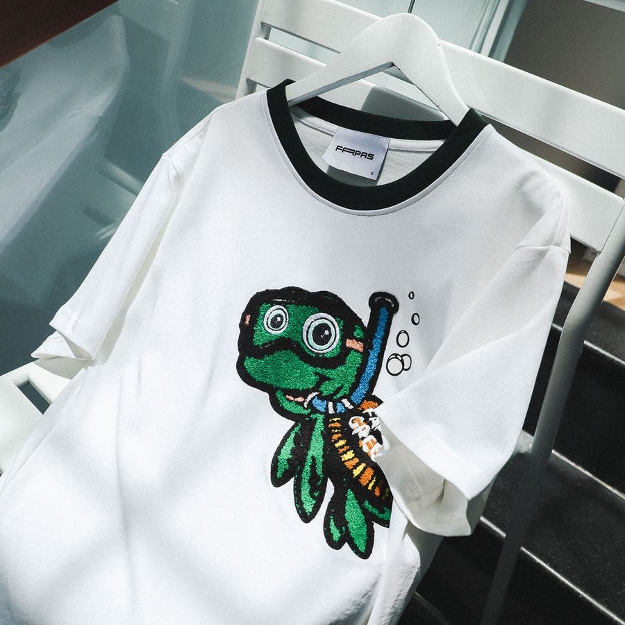 Áo Thun Relaxed Rua