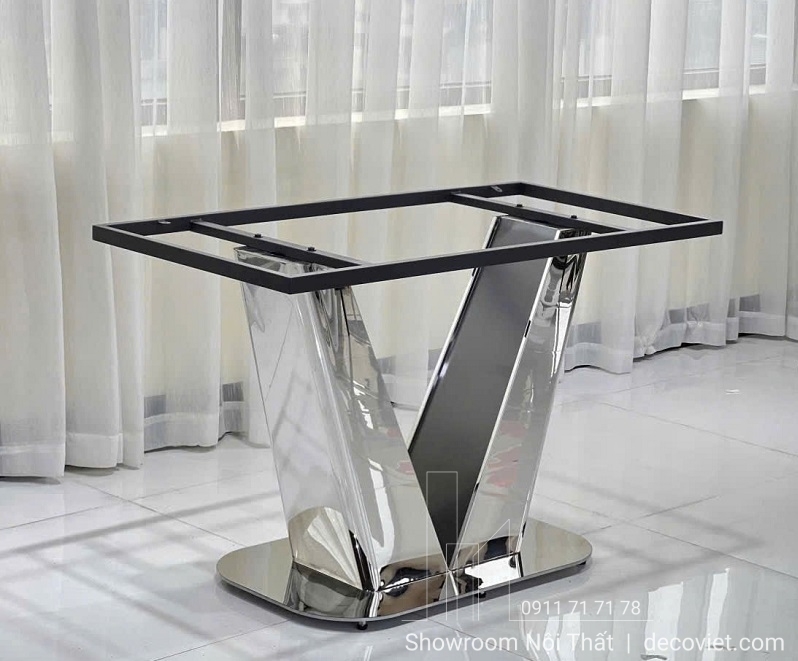 Bàn Ăn Chân Inox Mặt Đá Tự Nhiên 2671S