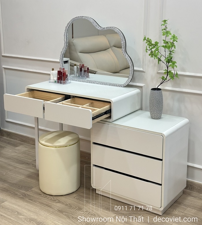 Bàn Trang Điểm Hiện Đại 158S