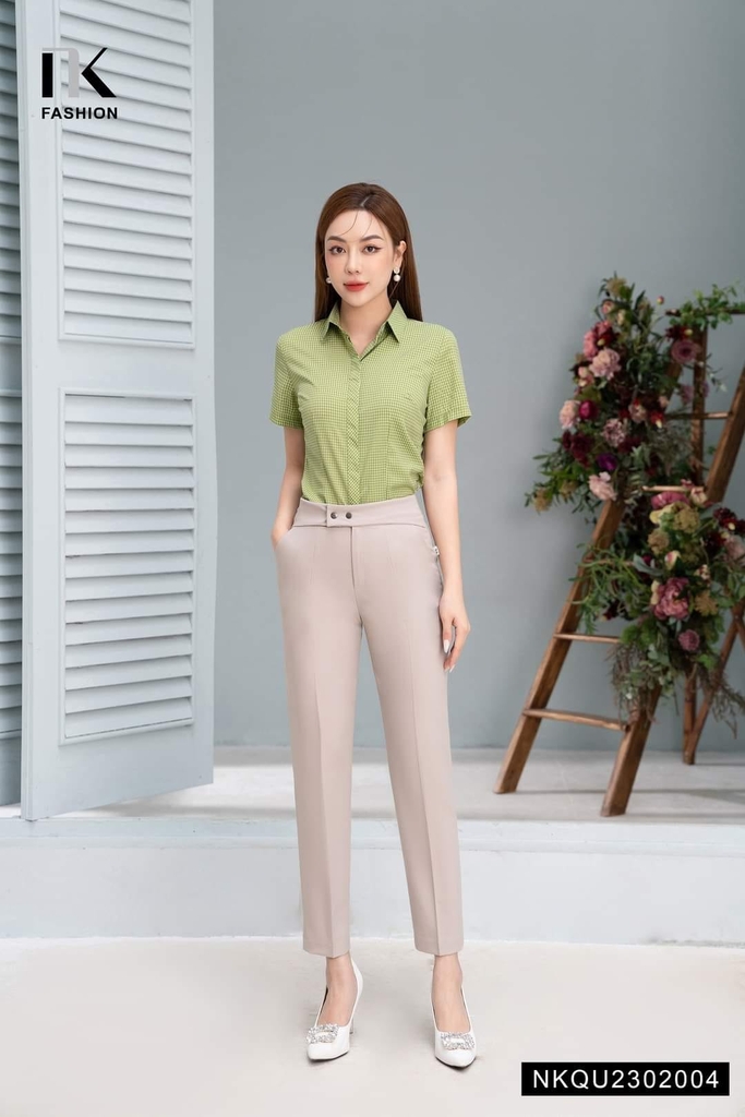 NK FASHION Quần Ống Đứng Cạp Kiểu Hai Cúc Đồng NKQU2302004