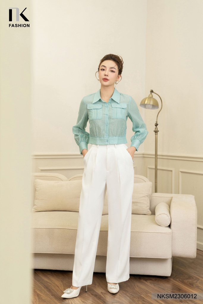 Áo Sơ Mi Cộc Tay Cổ Đức Bo Gấu NKSM2306012