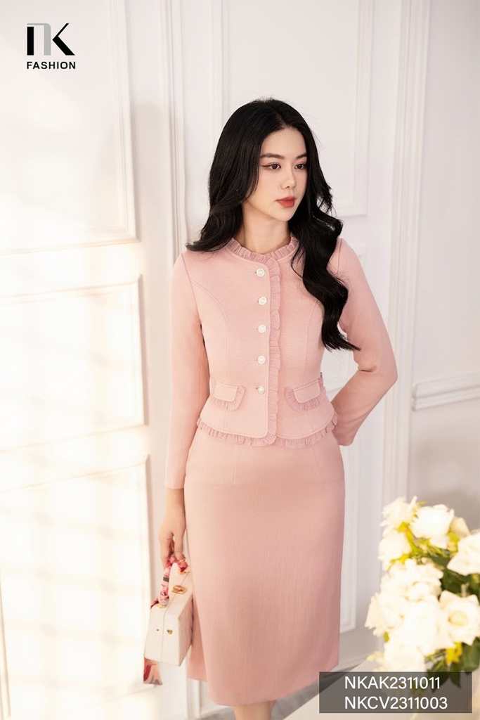 Chân Váy A Chất Liệu Text, Thiết Kế Basic, Dễ Phối, Thanh Lich NKCV2311003 ( Ko kèm áo + PK)