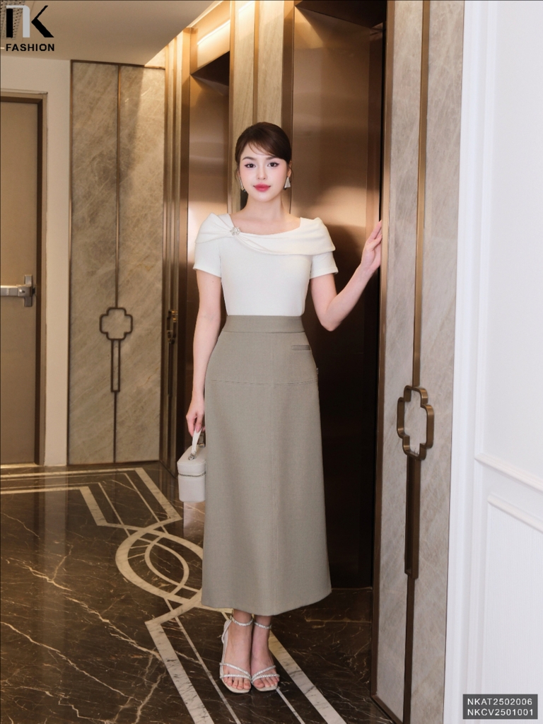 Áo Thun Vai Chùm Nhún Trẻ Trung, Nữ Tính Vải Mềm Mịn NKAT2502006 ( Ko kèm QU/CV/PK)