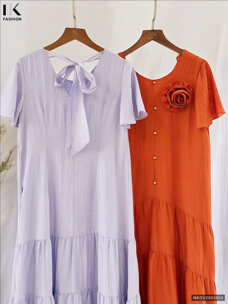 Váy Đầm Maxi Gun Nữ Tính Dáng Suông Thoải Mái NKDV2503002