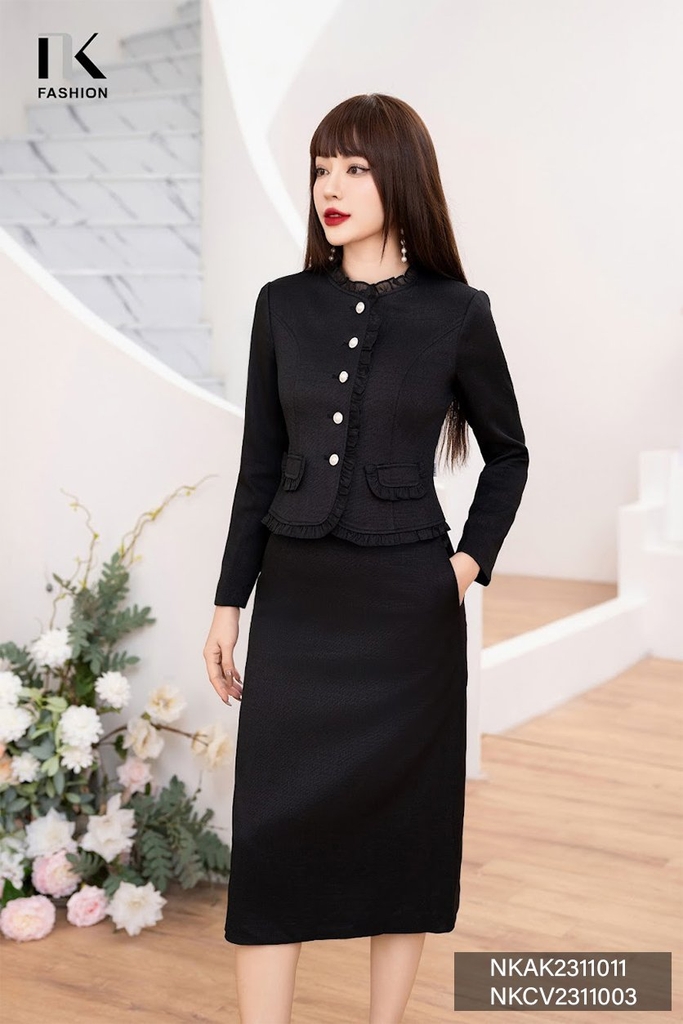 Chân Váy A Chất Liệu Text, Thiết Kế Basic, Dễ Phối, Thanh Lich NKCV2311003 ( Ko kèm áo + PK)