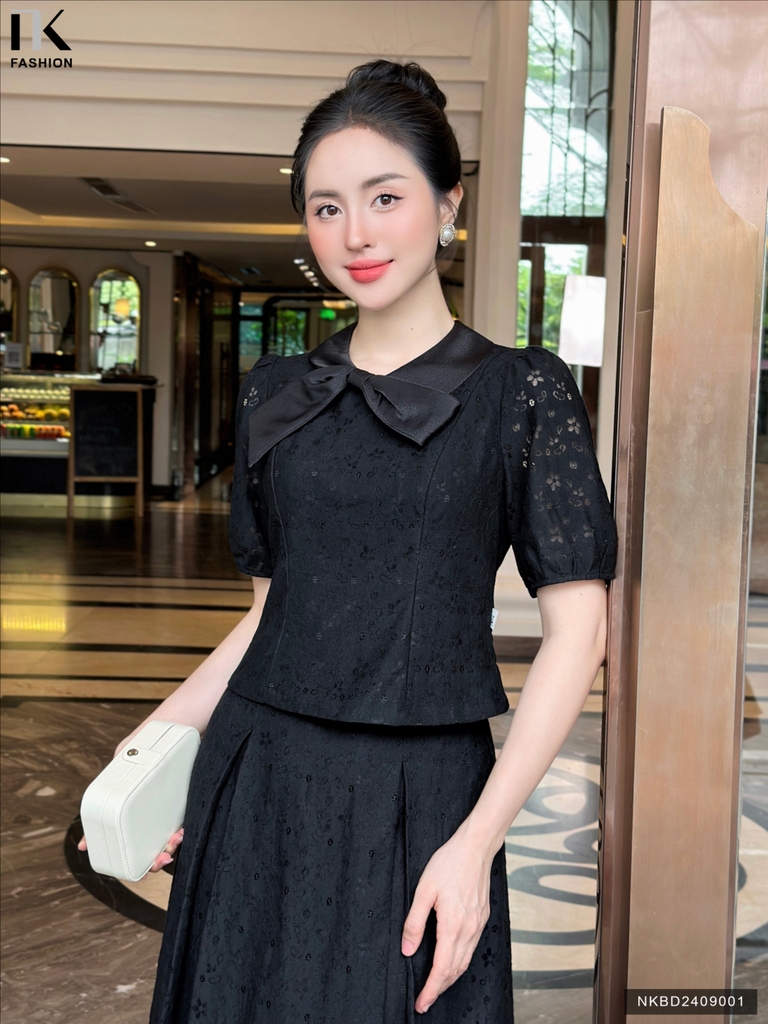 Set ren sọc hoa chân váy xòe xinh xắn NKBD2409001