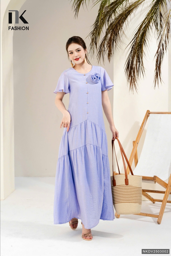 Váy Đầm Maxi Gun Nữ Tính Dáng Suông Thoải Mái NKDV2503002