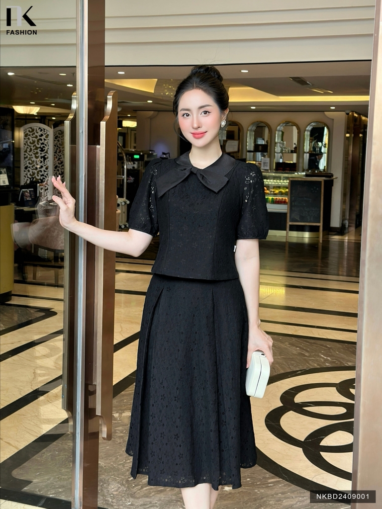 Set ren sọc hoa chân váy xòe xinh xắn NKBD2409001