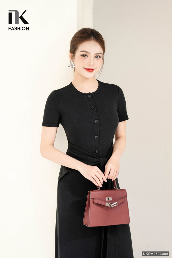 Đầm thun nẹp cúc vạt chéo dễ mặc, thoải mái NKDV2503006