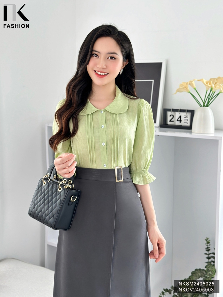 Sơ Mi Cổ Sen Bấu Mí Chun Tay NK Fashion Công Sở Nữ Thanh Lịch, Nữ Tính NKSM2405025