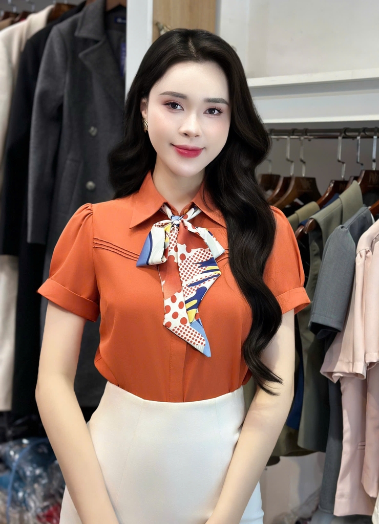 Sơ mi chéo ngực cổ đức cơ bản, dễ mặc, dễ phối đồ UKSM2501003 ( Ko kèm CV/ Quần + Phụ kiện)