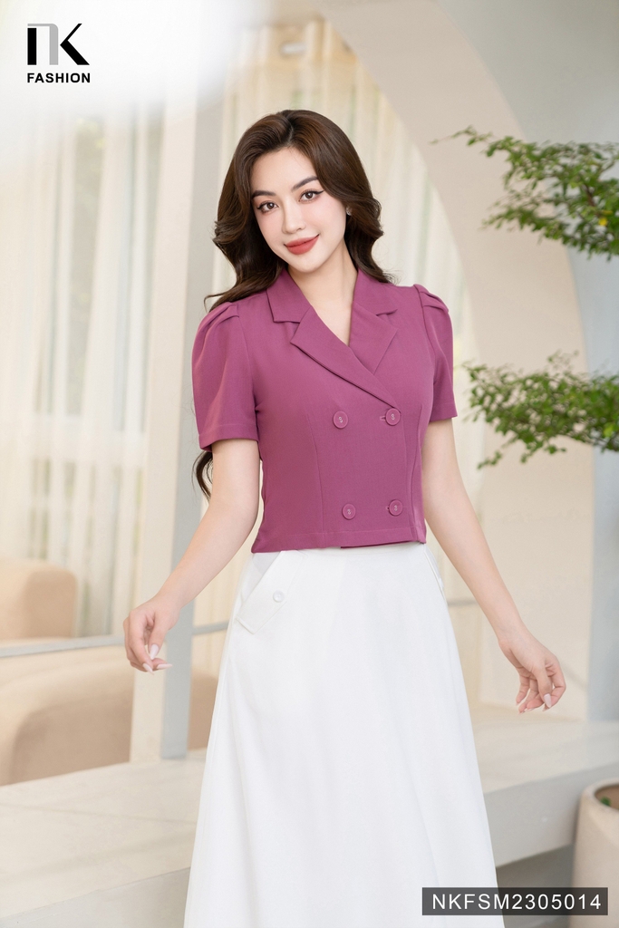 Áo Ký Giả Dáng Ôm Cộc Tay 4 Cúc Bọc NKFSM2305014