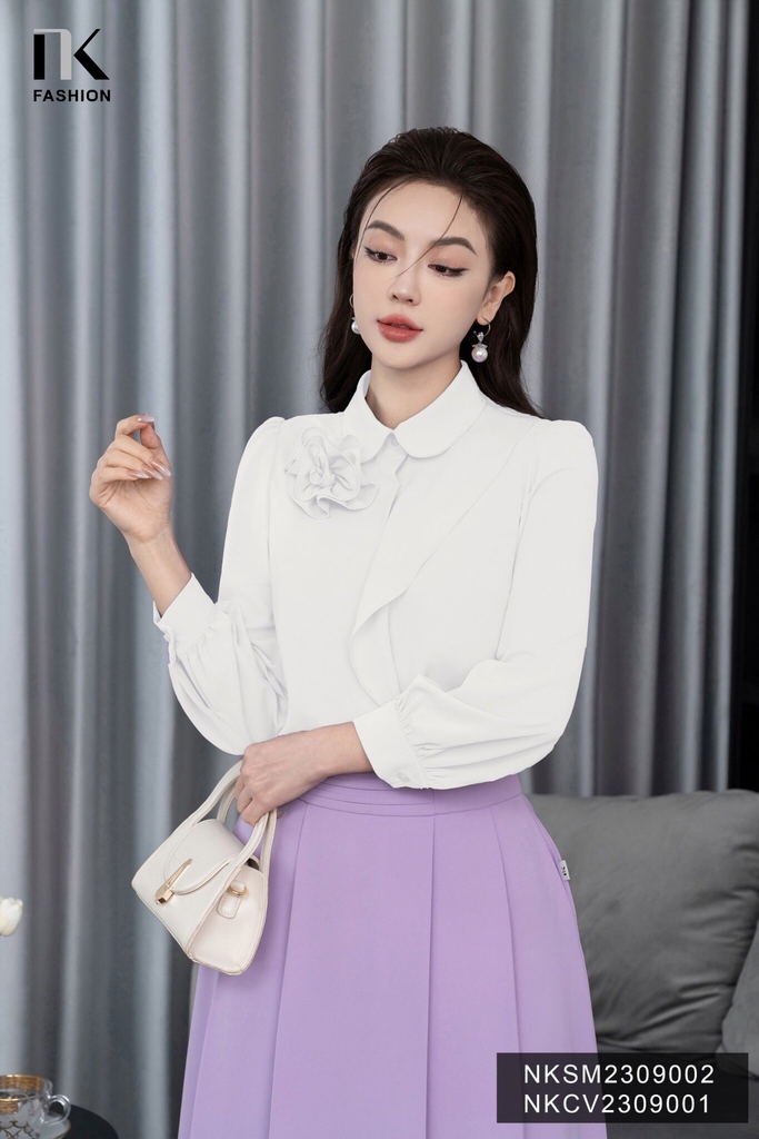 Áo Sơ Mi Dài Tay Cổ Đức Hoa Bèo Vai NKSM2309002