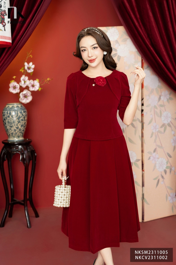 Áo Sơ Mi Nhung Vai Xếp Trẻ Trung, Nữ Tính, Điệu Đà NKSM2311005