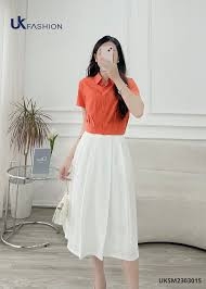 Áo Sơ Mi Cổ Đức Croptop UK Fashion Túi Ngực Thiết Kế Lệch Trẻ Trung Năng Động Chất Vải Thoáng Mát Mềm Mịn UKSM2303015